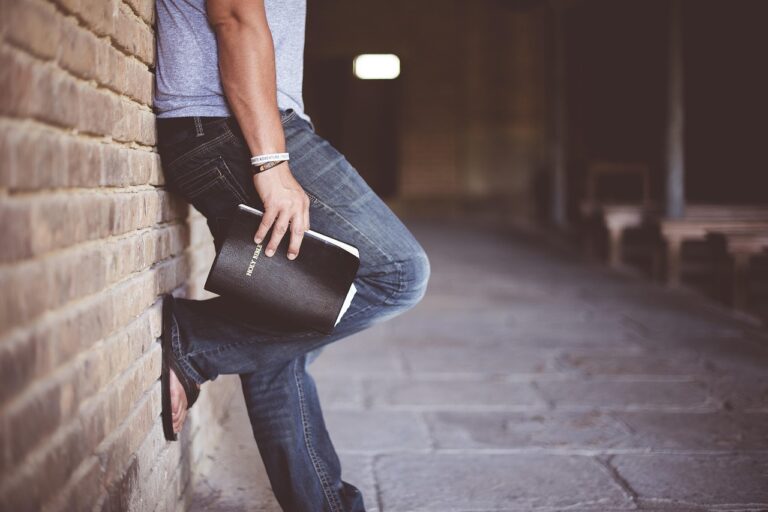 Biblical Manhood: Strength That Serves, Courage That Submits